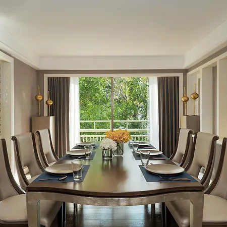 Moevenpick Hotel Bangkok Ploenchit Bdms Exterior photo
