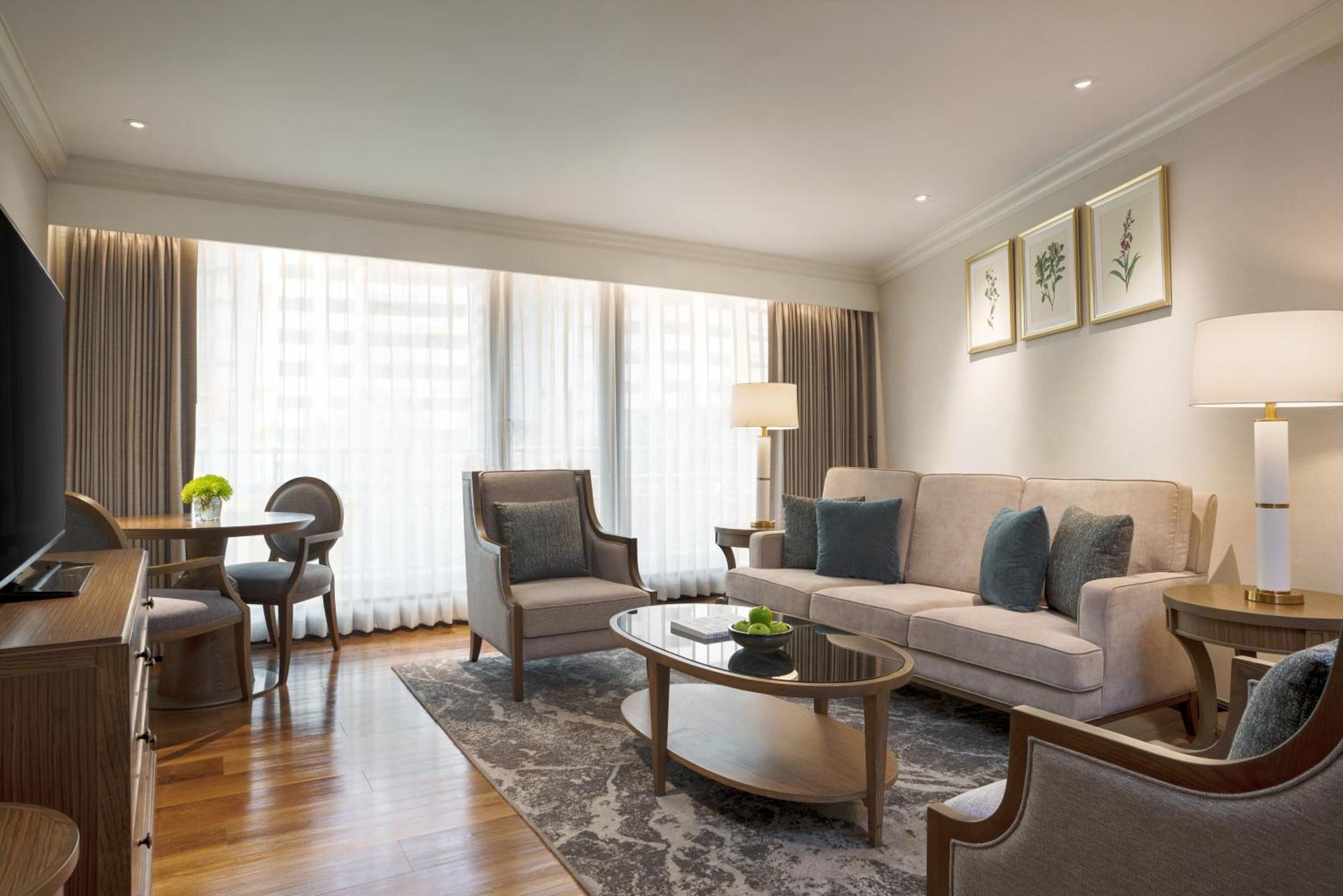 Moevenpick Ploenchit Bdms Бангкок